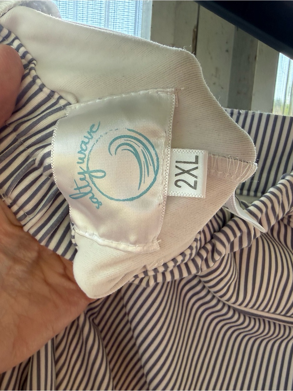 Striped Blue and White Bermuda Shorts - Casual Tailored Fit - Picture 3 of 4